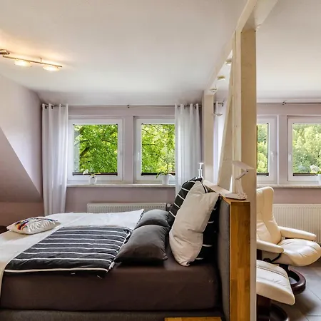 アパート Modernes In Traumlage ランゲスハイム